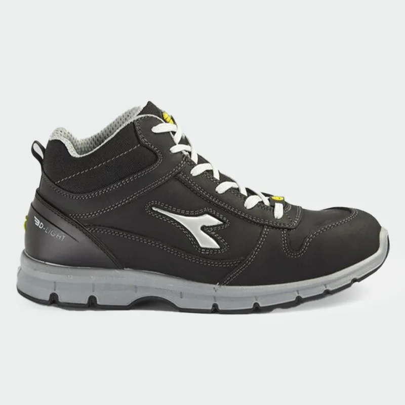 Delovni čevlji z zaščitno kapico Diadora RUN Hi S3, črne barve